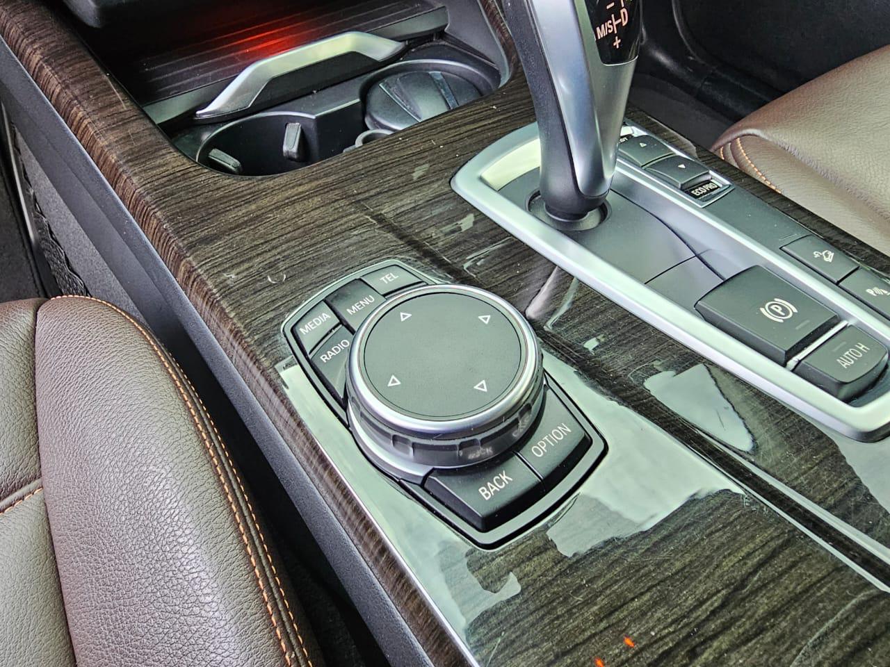 2015 BMW X5 XDRIVE 30i XLINE 2015 BMW X5 XDRIVE 30i XLINE