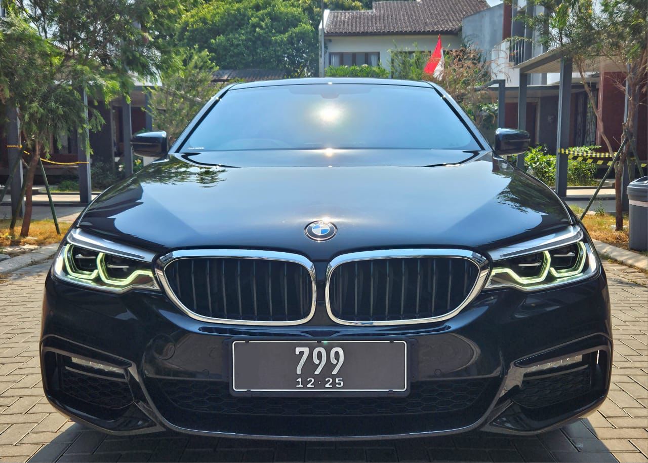 2019 BMW 5 Series Sedan  530i Luxury 2019 BMW 5 Series Sedan  530i Luxury