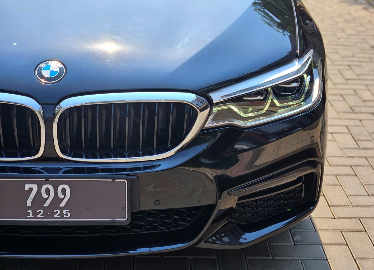 2019 BMW 5 Series Sedan  530i Luxury 2019 BMW 5 Series Sedan  530i Luxury