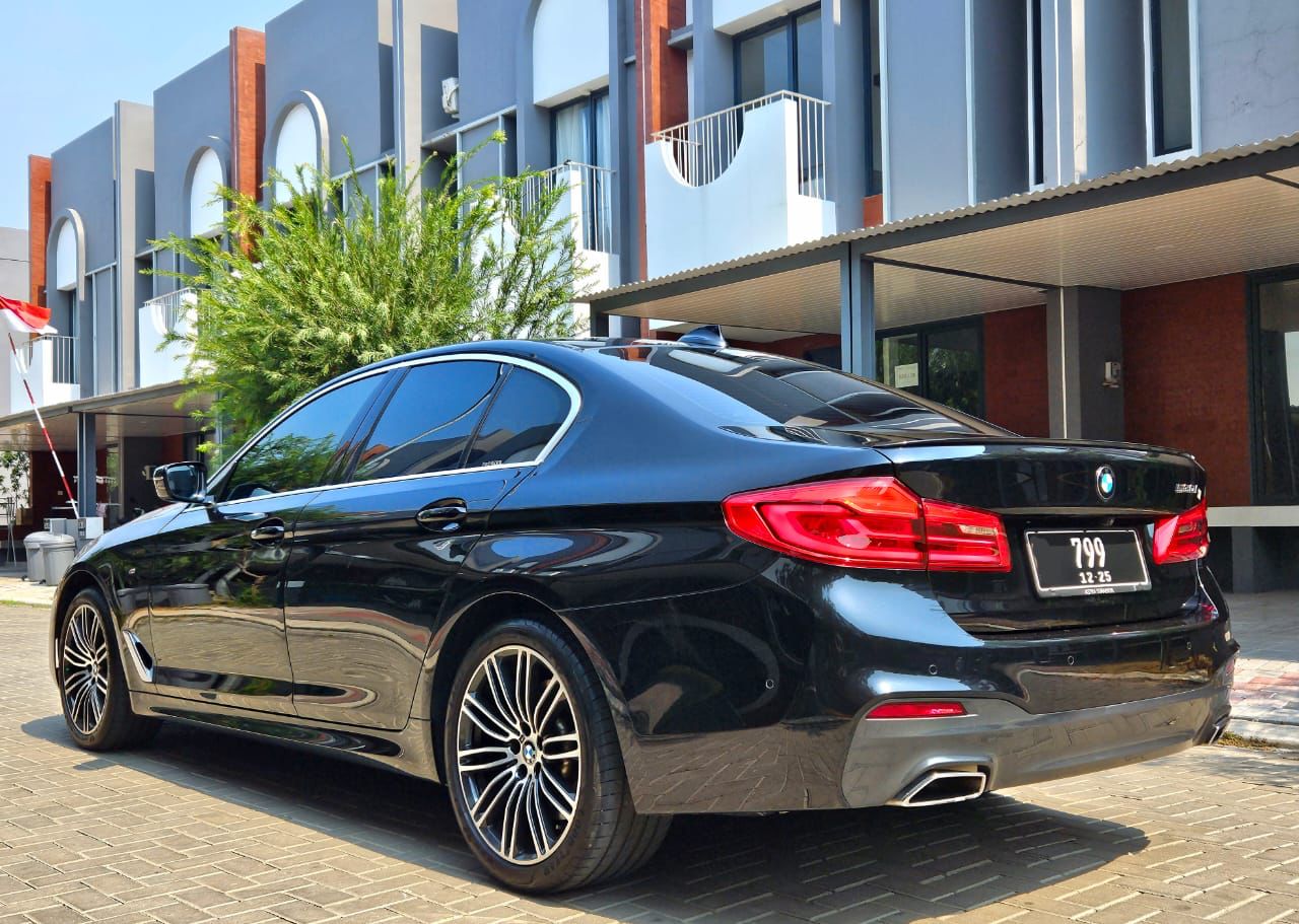 2019 BMW 5 Series Sedan  530i Luxury 2019 BMW 5 Series Sedan  530i Luxury