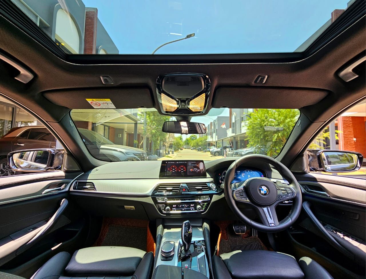 2019 BMW 5 Series Sedan  530i Luxury 2019 BMW 5 Series Sedan  530i Luxury