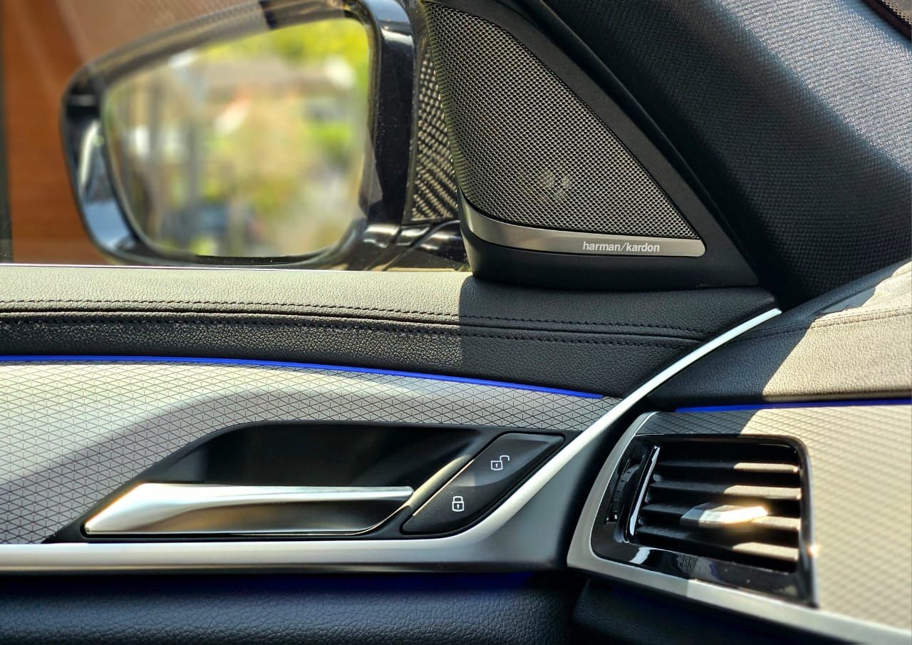 2019 BMW 5 Series Sedan  530i Luxury 2019 BMW 5 Series Sedan  530i Luxury