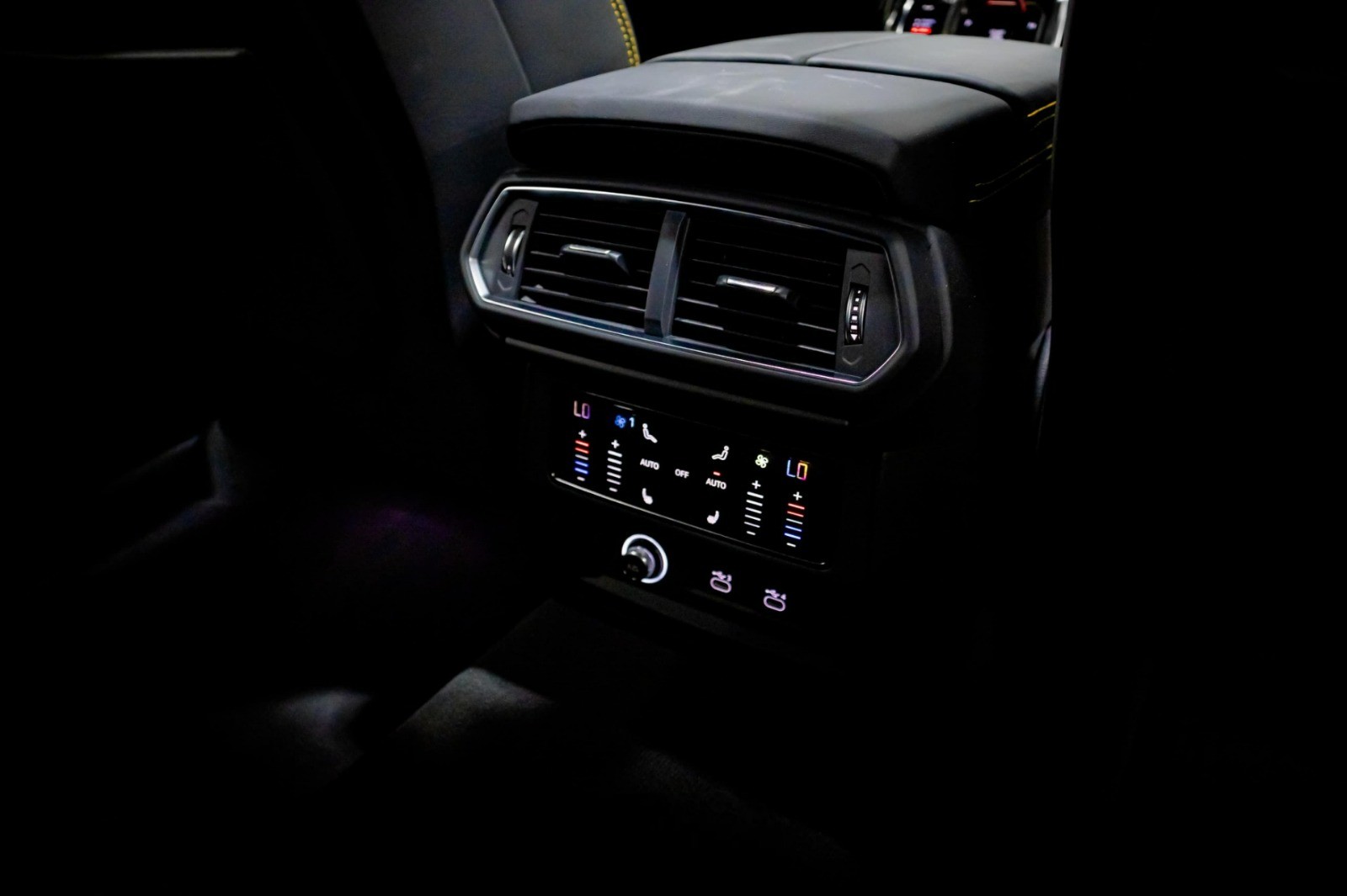 2021 Lamborghini Urus SE 2021 Lamborghini Urus SE