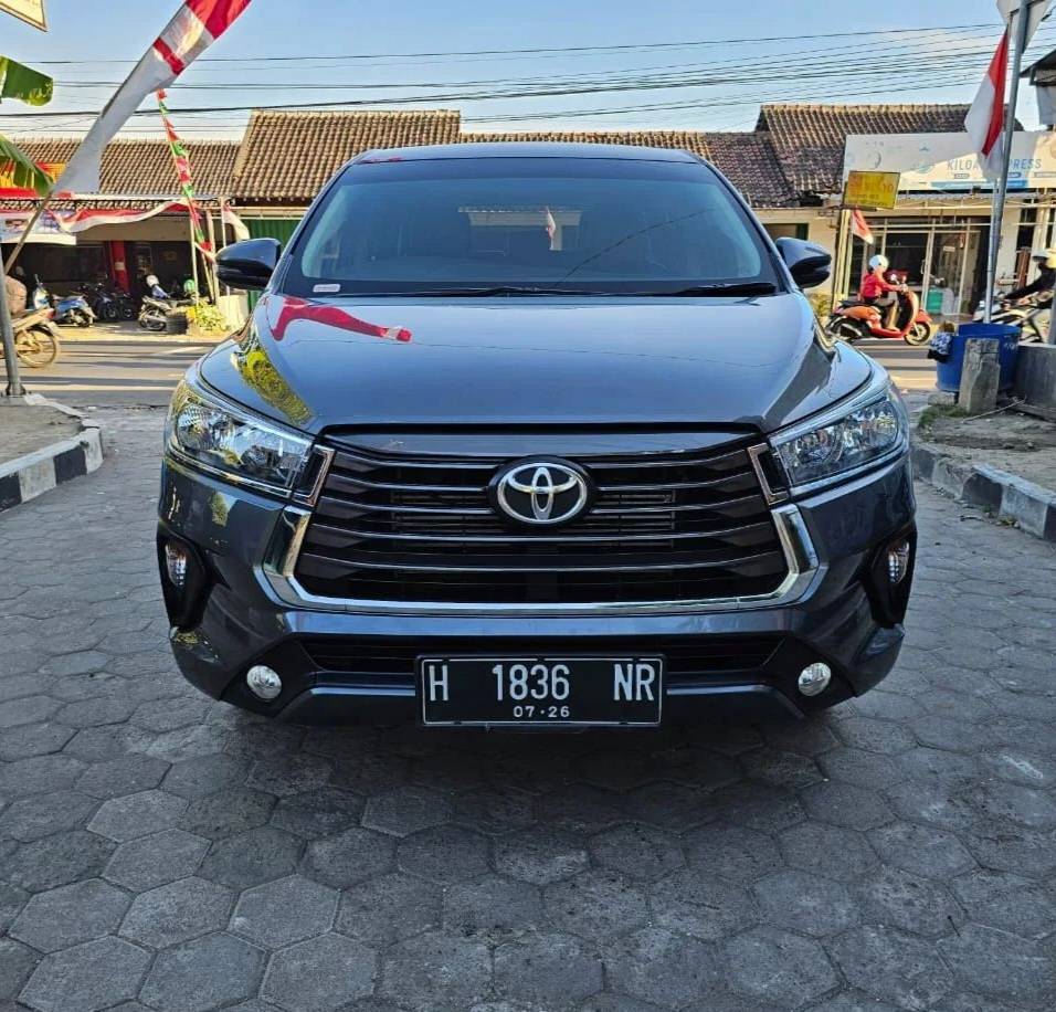 2021 Toyota Kijang Innova 2.5 V AT DIESEL Bekas