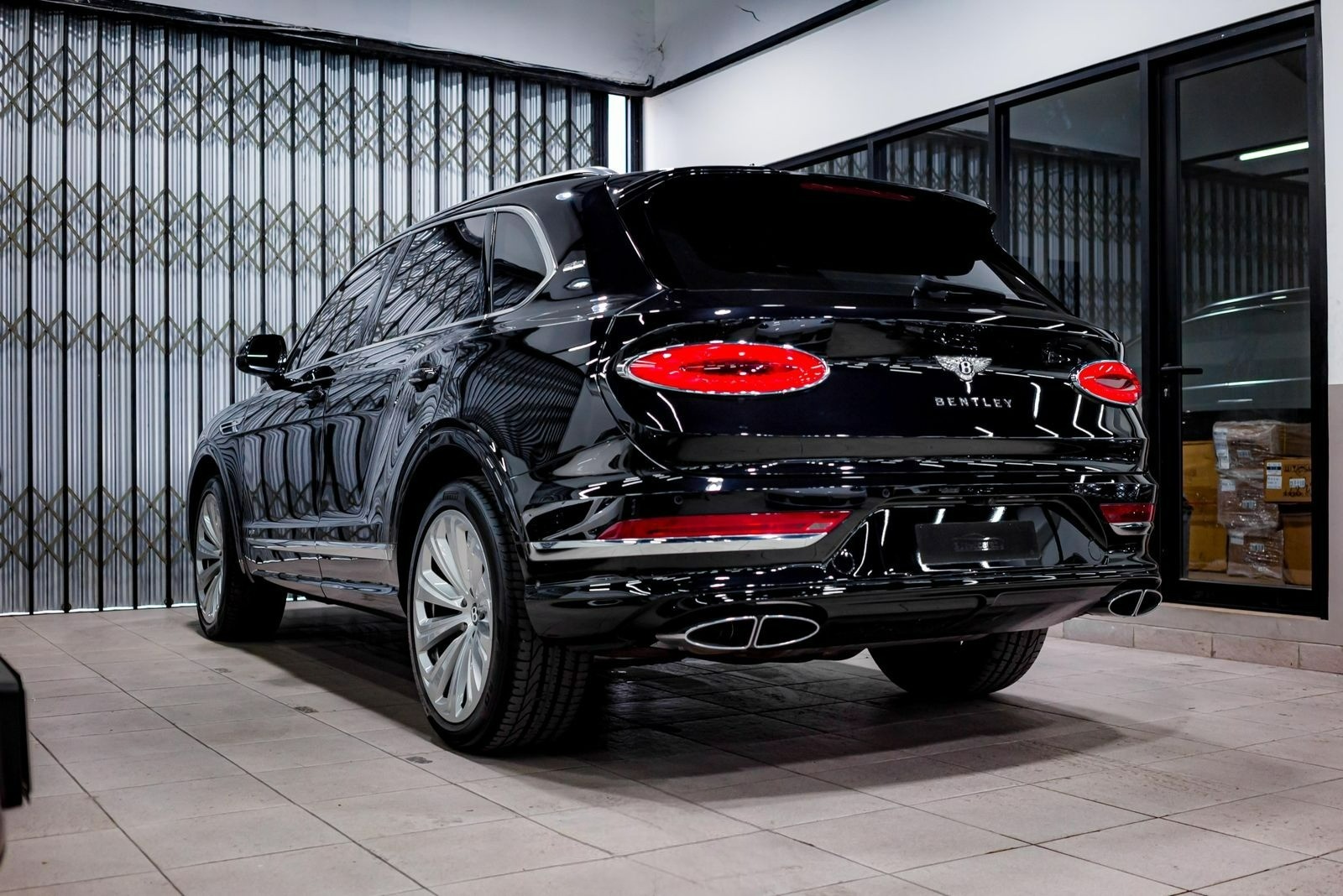 2021 Bentley Bentayga 4.0 L 2021 Bentley Bentayga 4.0 L