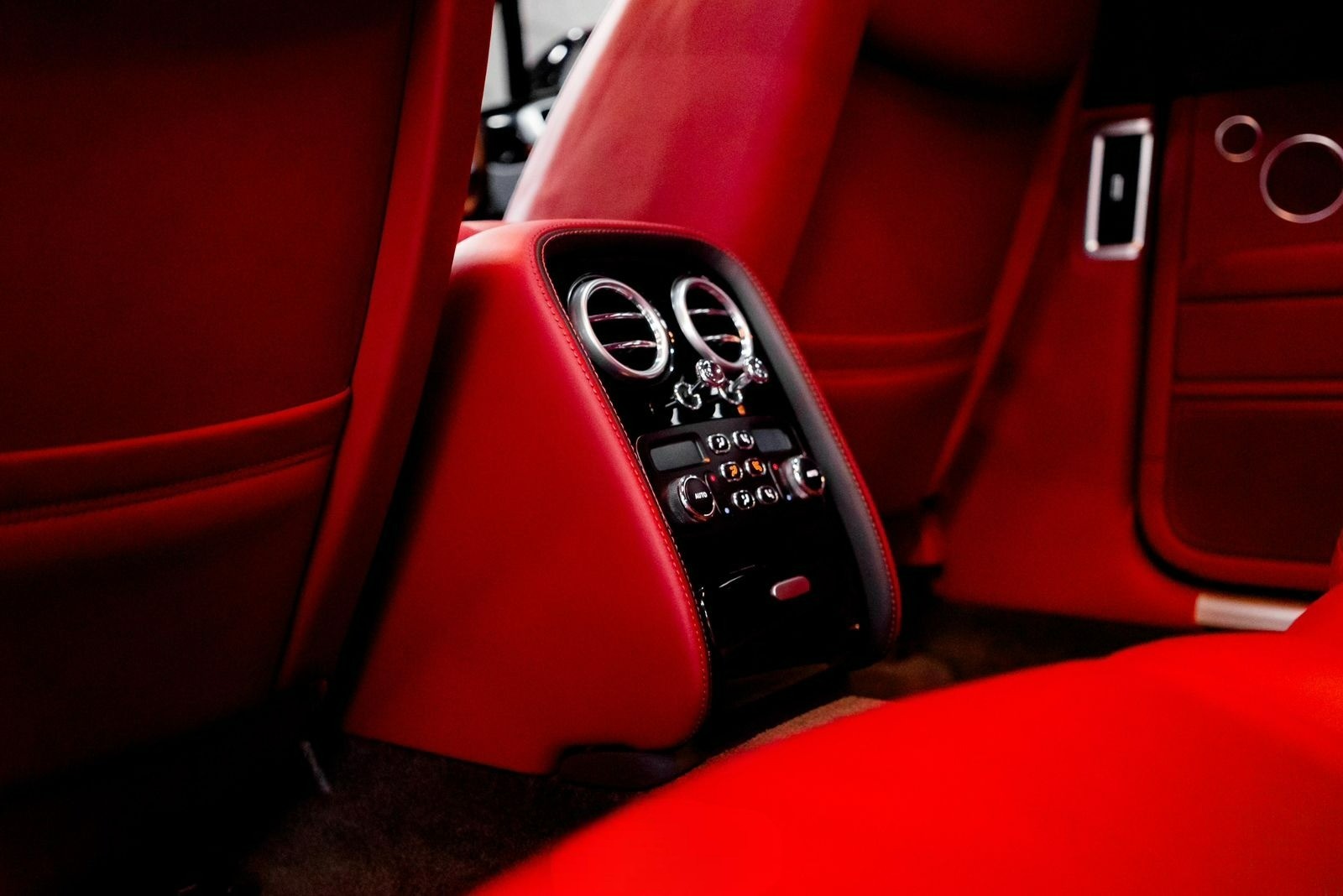 2011 Bentley Flying Spur 6.0 L W12 2011 Bentley Flying Spur 6.0 L W12