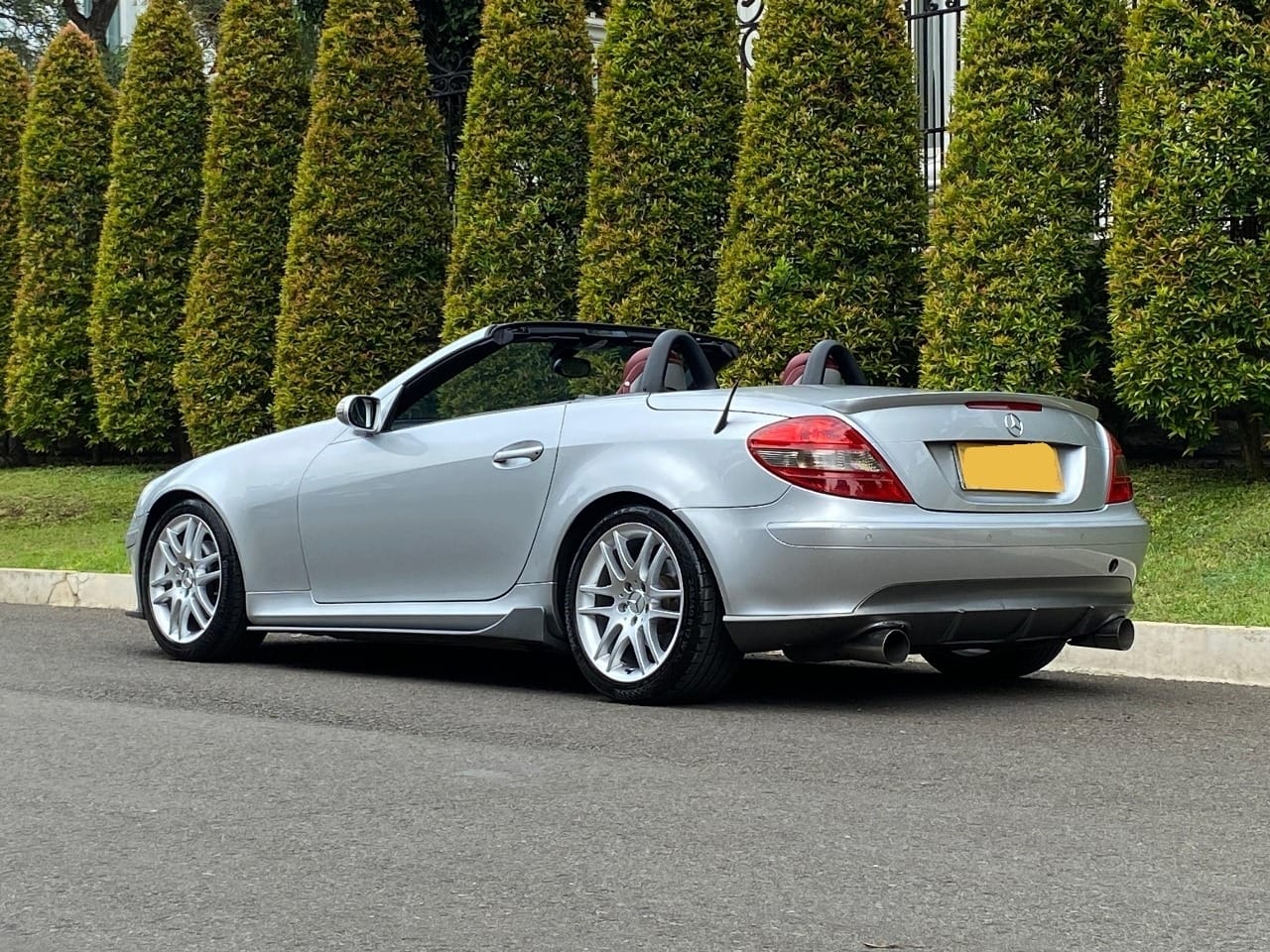 2004 Mercedes Benz SLK-Class SLK 200 1.8L CGI 2004 Mercedes Benz SLK-Class SLK 200 1.8L CGI