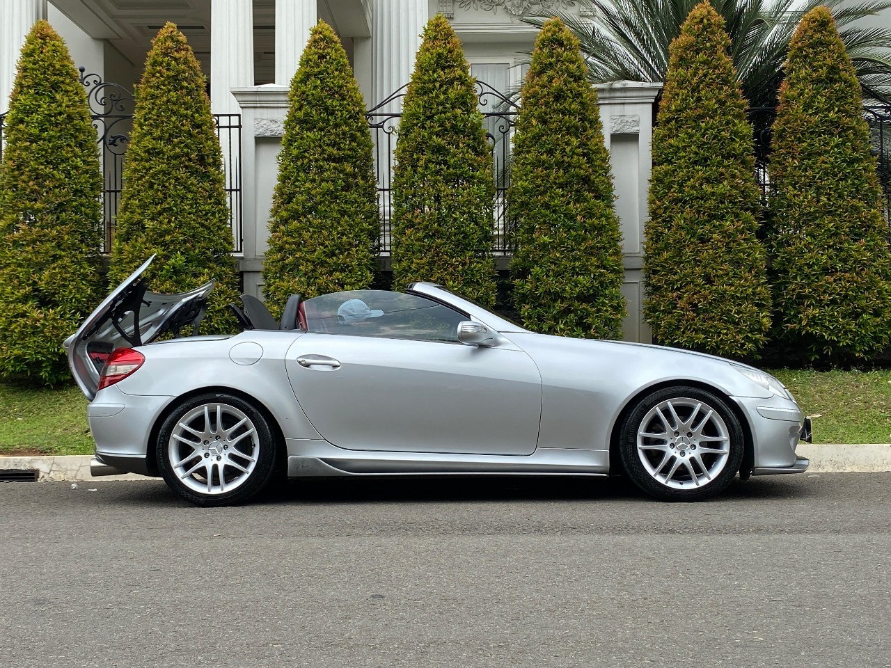 2004 Mercedes Benz SLK-Class SLK 200 1.8L CGI 2004 Mercedes Benz SLK-Class SLK 200 1.8L CGI