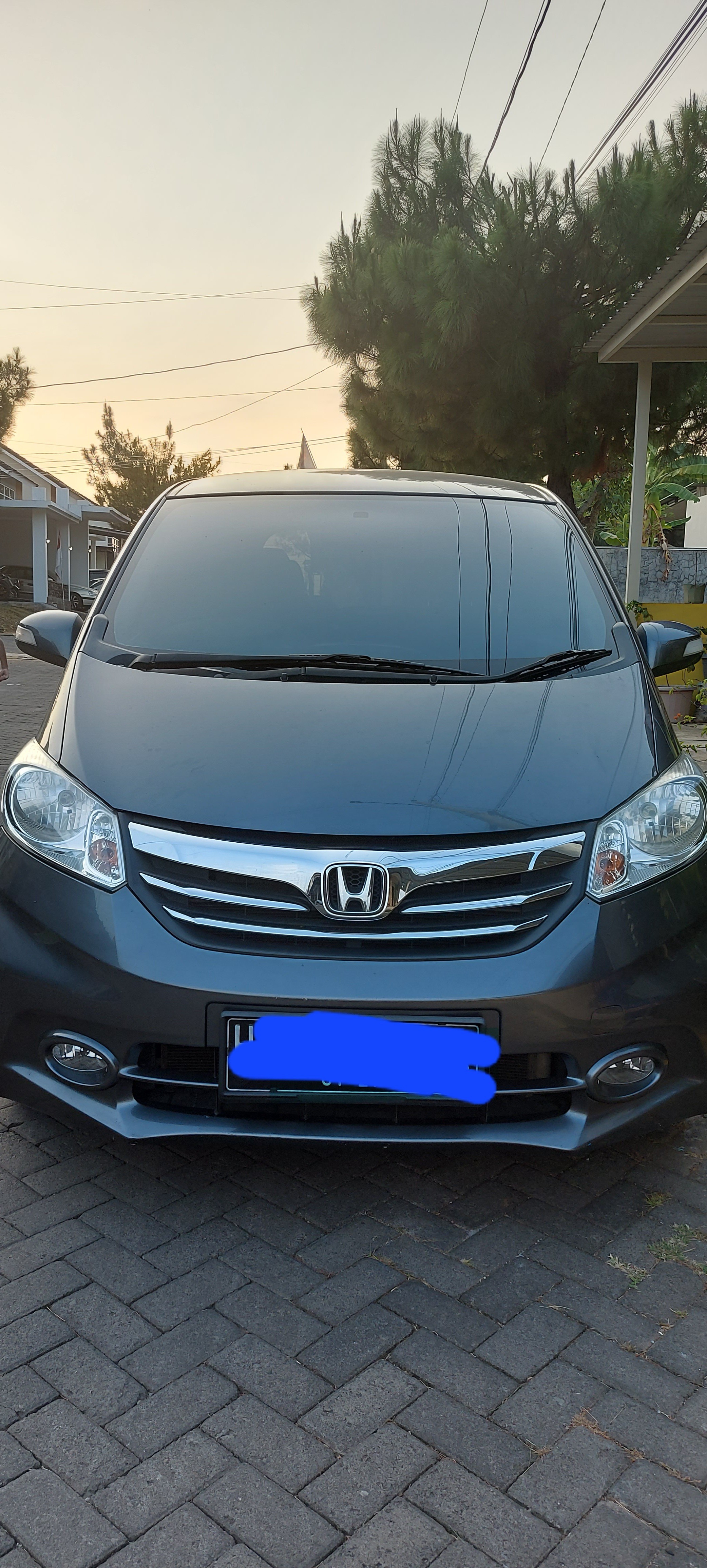 Second Hand 2014 Honda Freed Second Hand 2014 Honda Freed