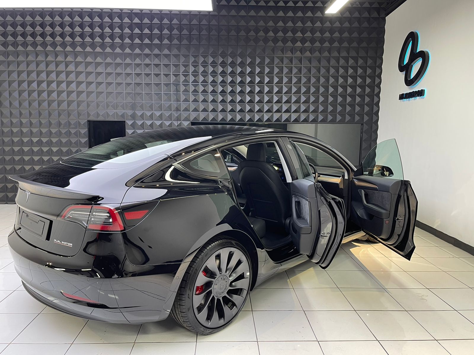 2023 Tesla Model 3 Performance 2023 Tesla Model 3 Performance