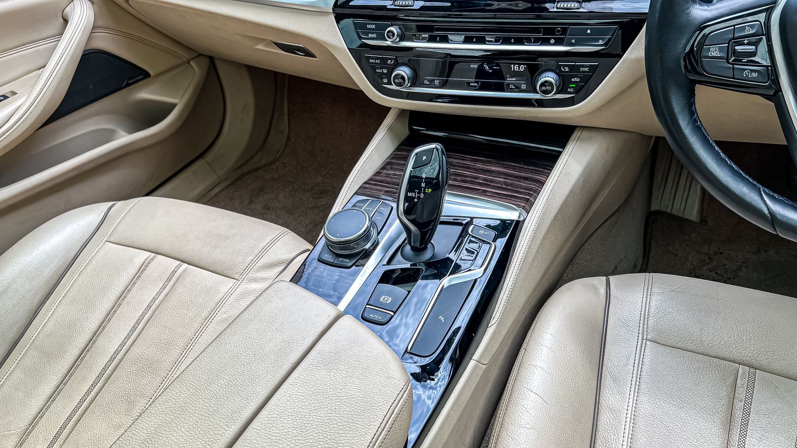 2018 BMW 5 Series Sedan 2018 BMW 5 Series Sedan