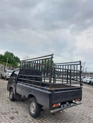 2015 Mitsubishi L300 2015 Mitsubishi L300