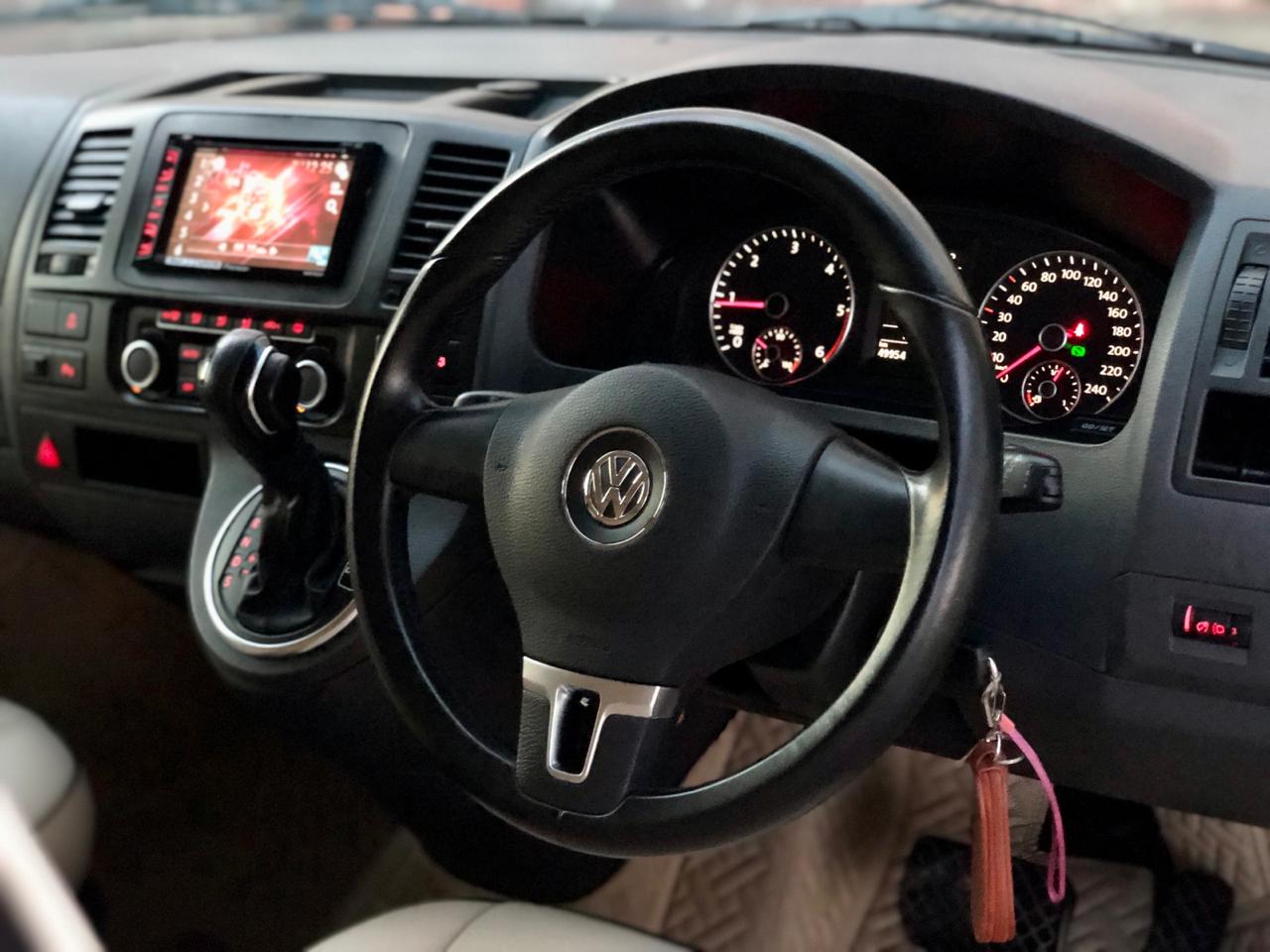 2011 Volkswagen Caravelle 2.0L TDI 2011 Volkswagen Caravelle 2.0L TDI