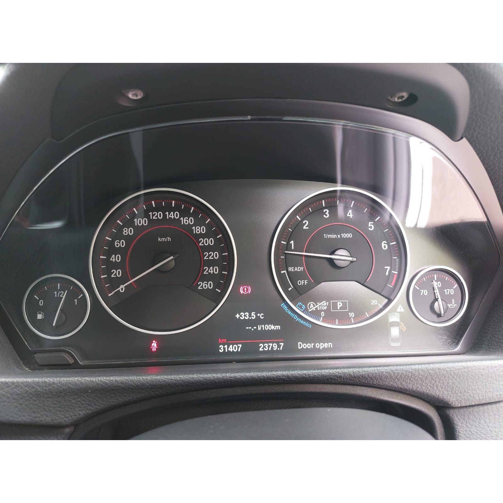 2016 BMW 3 Series Sedan  320i F30 SPORT 2016 BMW 3 Series Sedan  320i F30 SPORT