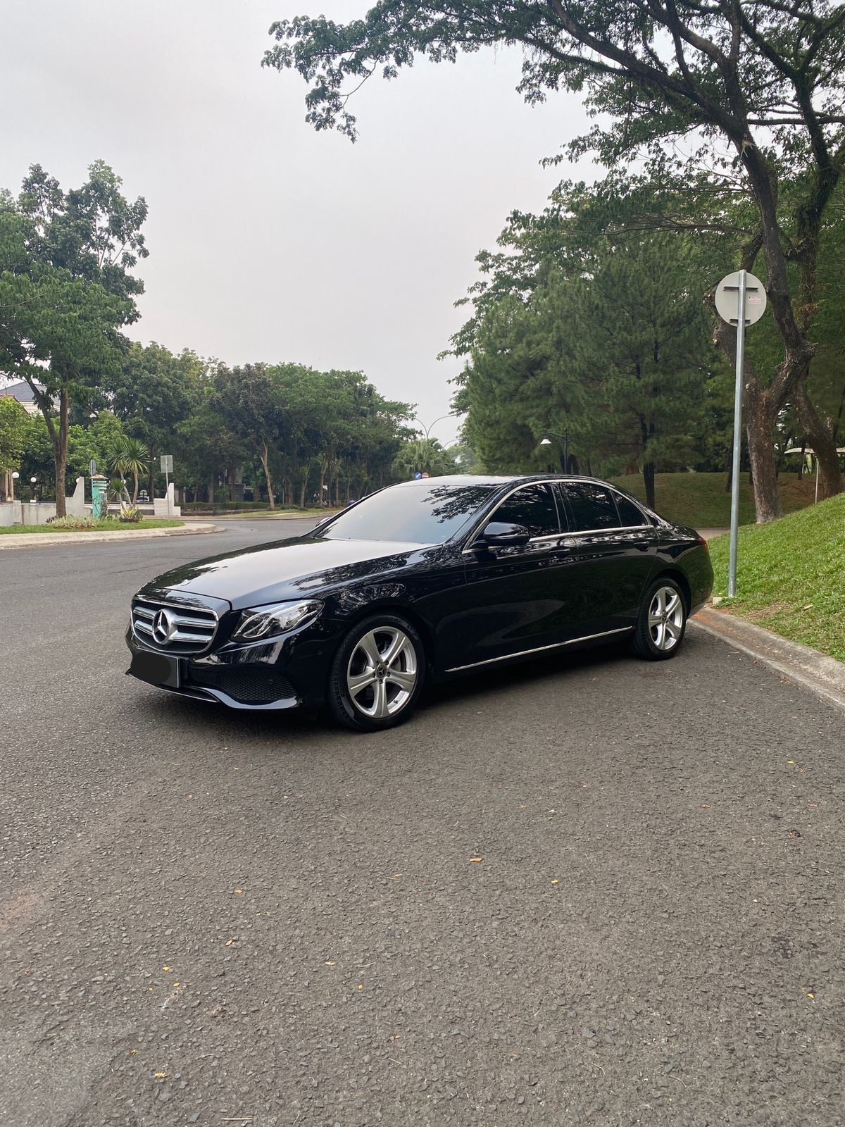 Second Hand 2018 Mercedes Benz E-Class  E250 Avantgarde Line Second Hand 2018 Mercedes Benz E-Class  E250 Avantgarde Line