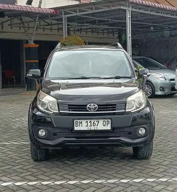 Second Hand 2016 Toyota Rush Second Hand 2016 Toyota Rush