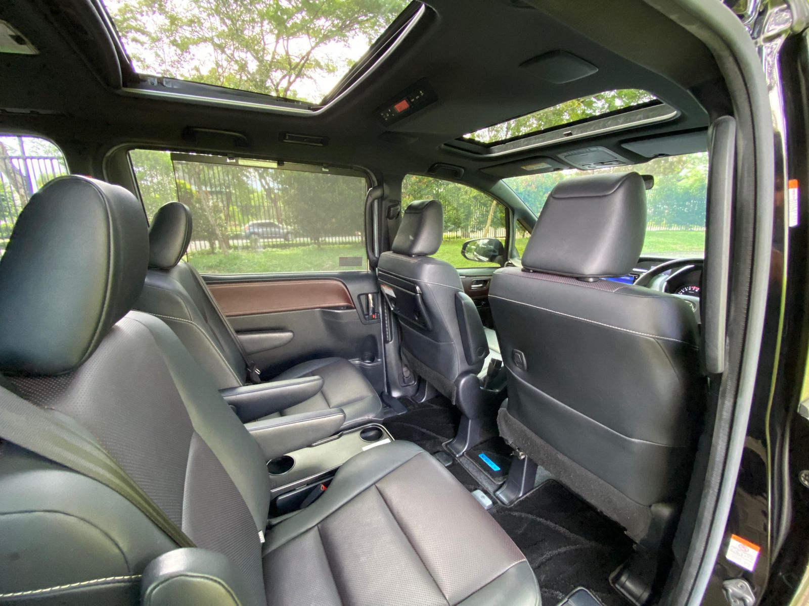 2019 Toyota Voxy 2.0 CVT 2019 Toyota Voxy 2.0 CVT