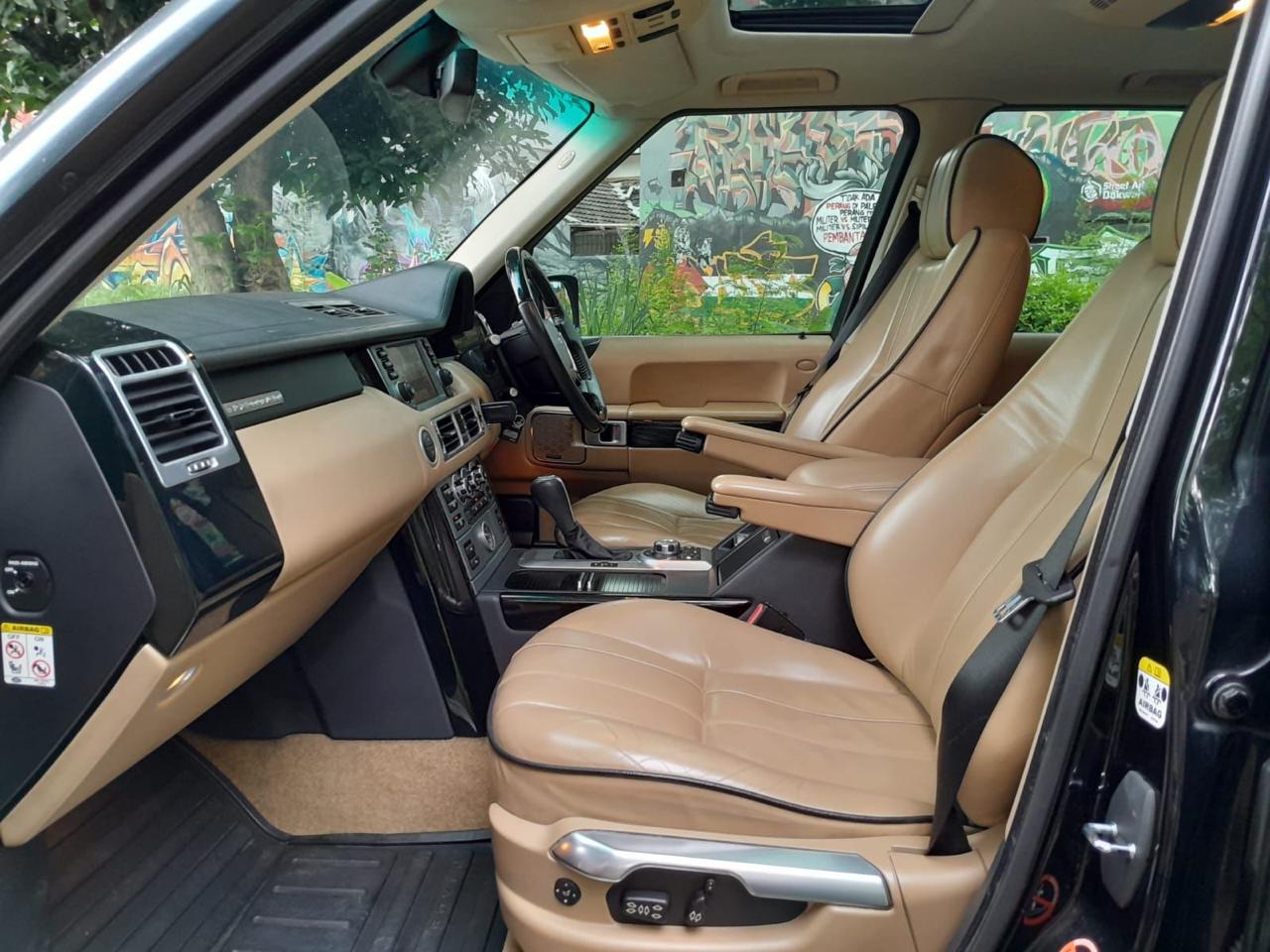 2008 Land Rover Range Rover Vogue VOGUE 4.4 AT 2008 Land Rover Range Rover Vogue VOGUE 4.4 AT