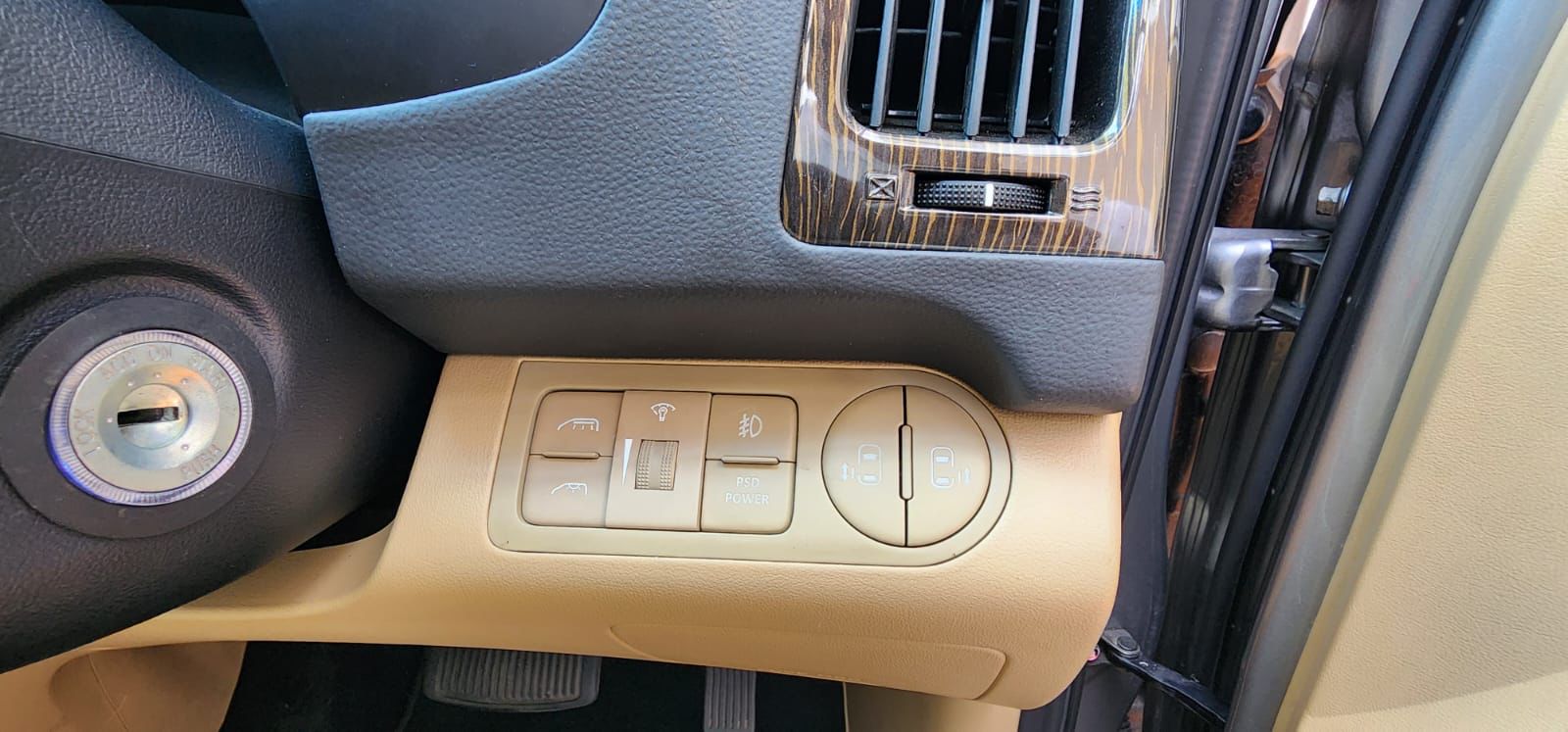 2020 Hyundai H1 2.5L CRDi Royale 2020 Hyundai H1 2.5L CRDi Royale