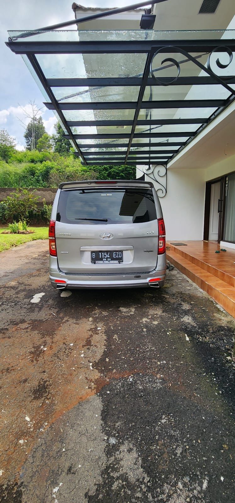 2020 Hyundai H1 2.5L CRDi Royale 2020 Hyundai H1 2.5L CRDi Royale