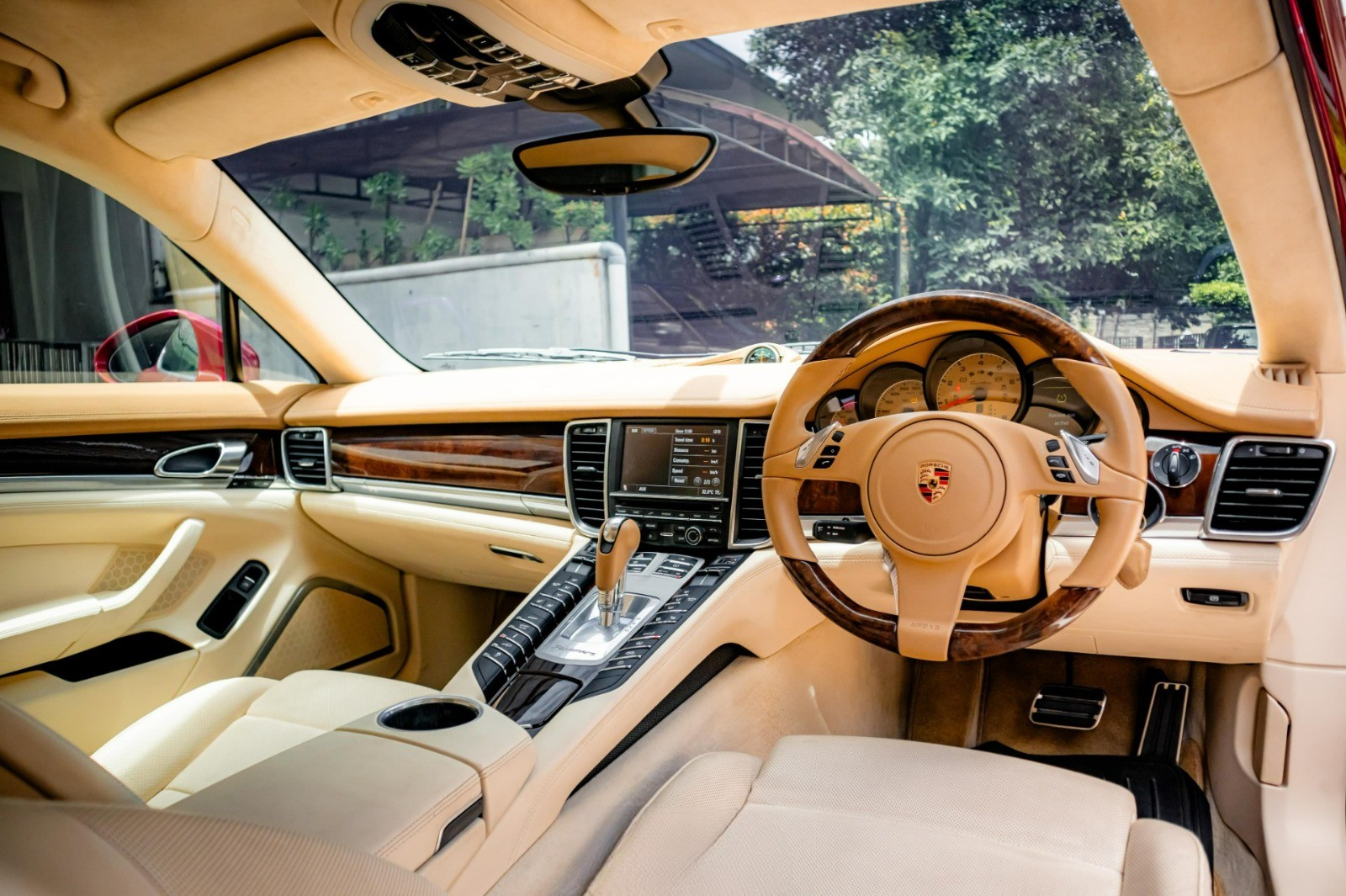 2011 Porsche Panamera Turbo PDK 2011 Porsche Panamera Turbo PDK