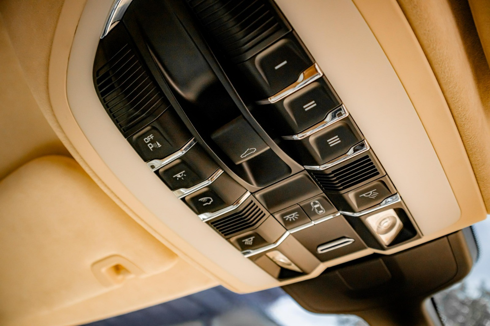 2011 Porsche Panamera Turbo PDK 2011 Porsche Panamera Turbo PDK