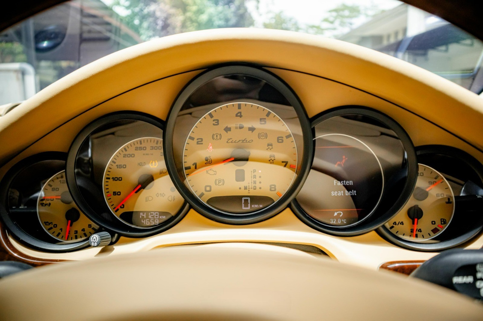 2011 Porsche Panamera Turbo PDK 2011 Porsche Panamera Turbo PDK