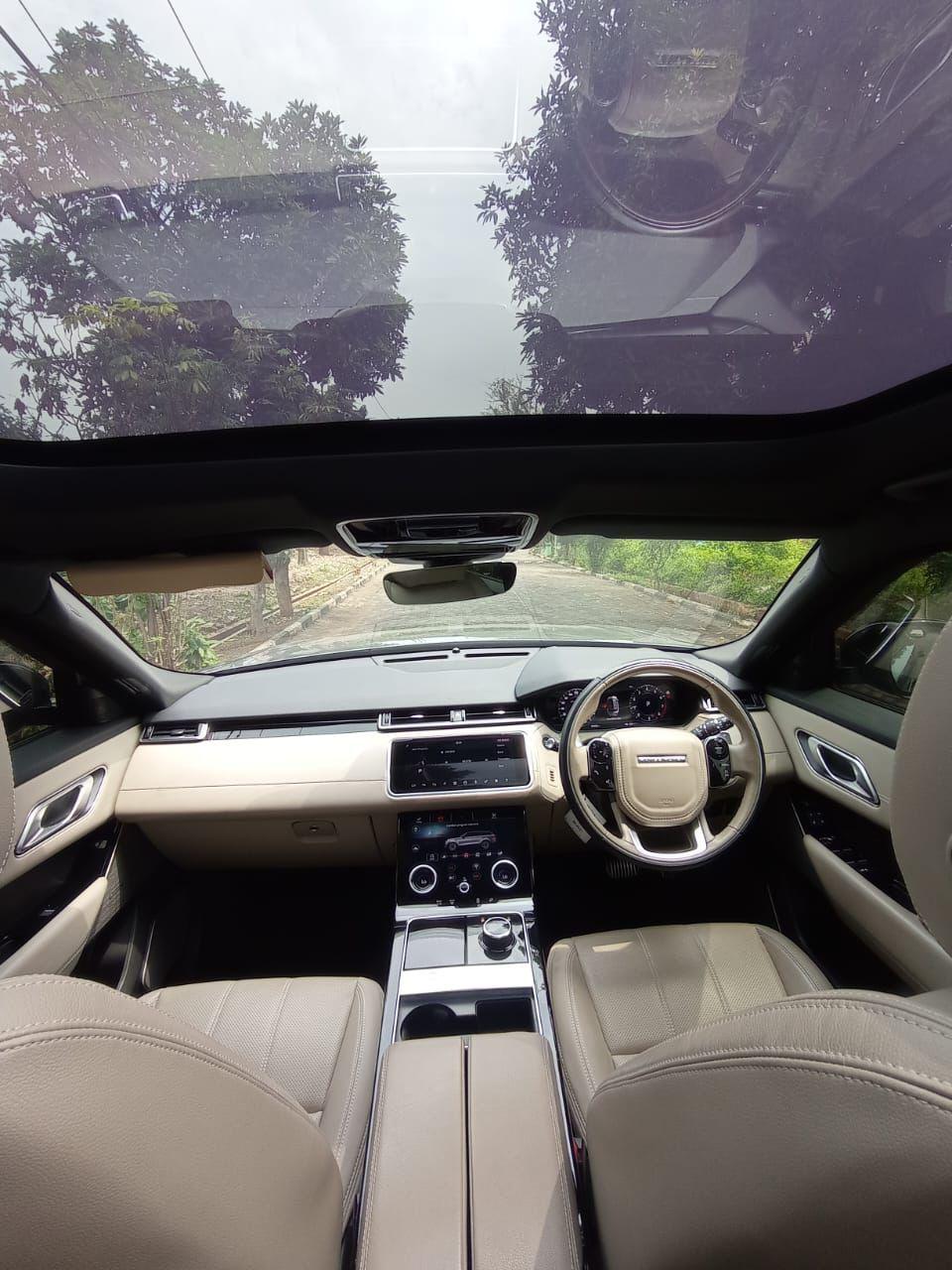 2019 Land Rover Range Rover Velar 3.0 SE R-Dynamic 2019 Land Rover Range Rover Velar 3.0 SE R-Dynamic