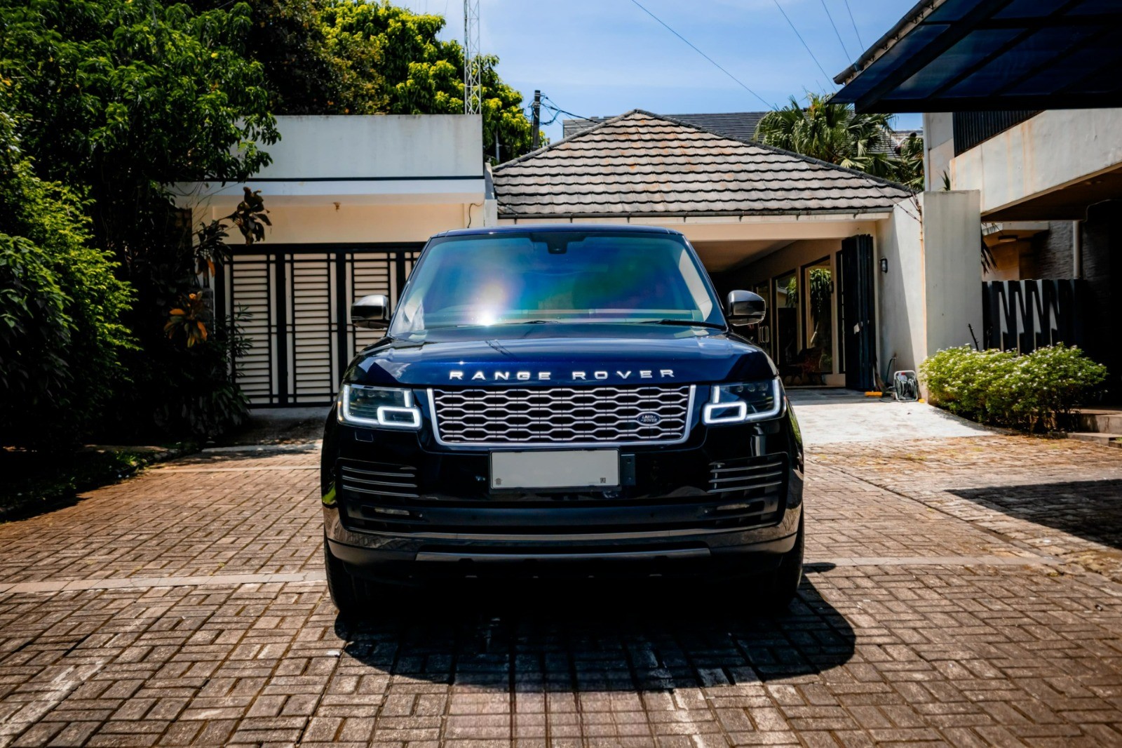 2013 Land Rover Range Rover Vogue 5.0 AUTOBIOGRAPHY AT 2013 Land Rover Range Rover Vogue 5.0 AUTOBIOGRAPHY AT