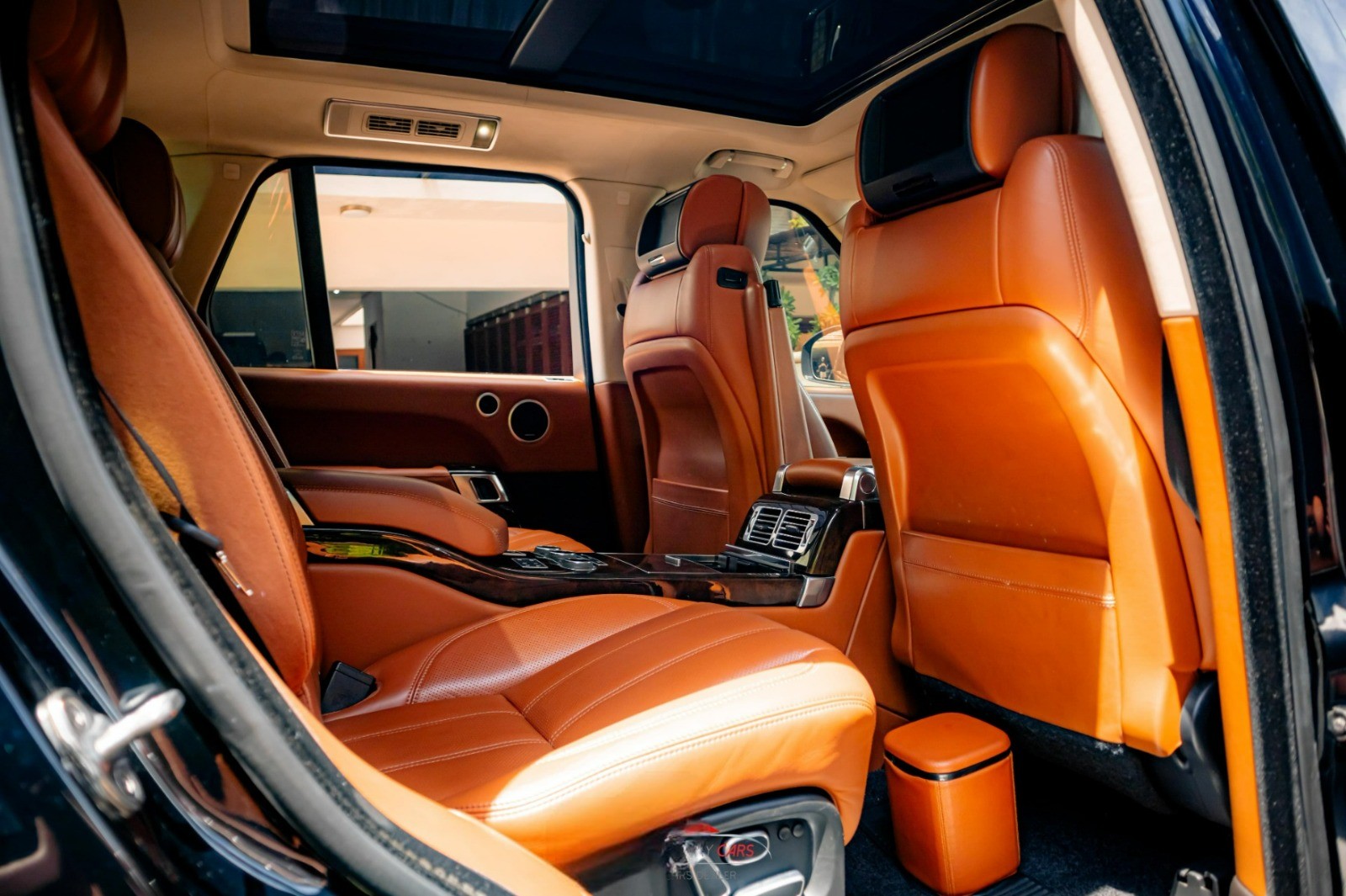 2013 Land Rover Range Rover Vogue 5.0 AUTOBIOGRAPHY AT 2013 Land Rover Range Rover Vogue 5.0 AUTOBIOGRAPHY AT