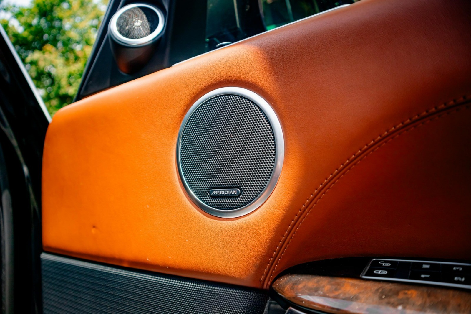 2013 Land Rover Range Rover Vogue 5.0 AUTOBIOGRAPHY AT 2013 Land Rover Range Rover Vogue 5.0 AUTOBIOGRAPHY AT