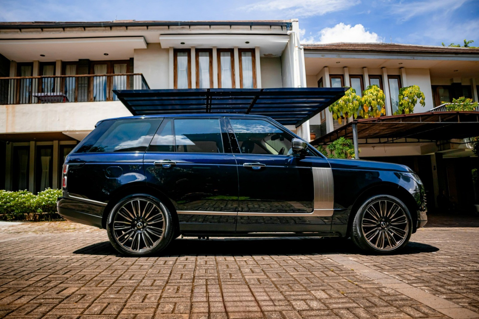 2013 Land Rover Range Rover Vogue 5.0 AUTOBIOGRAPHY AT 2013 Land Rover Range Rover Vogue 5.0 AUTOBIOGRAPHY AT