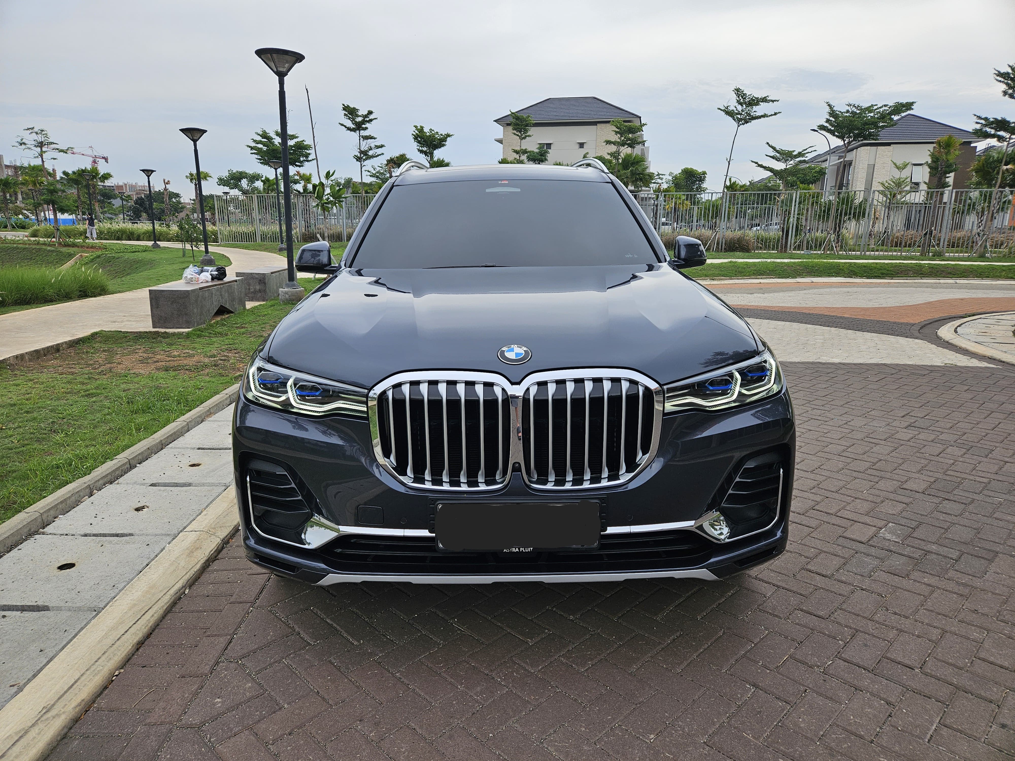 2022 BMW X7 X7 Xdrive 40i Pure Excelence 2022 BMW X7 X7 Xdrive 40i Pure Excelence