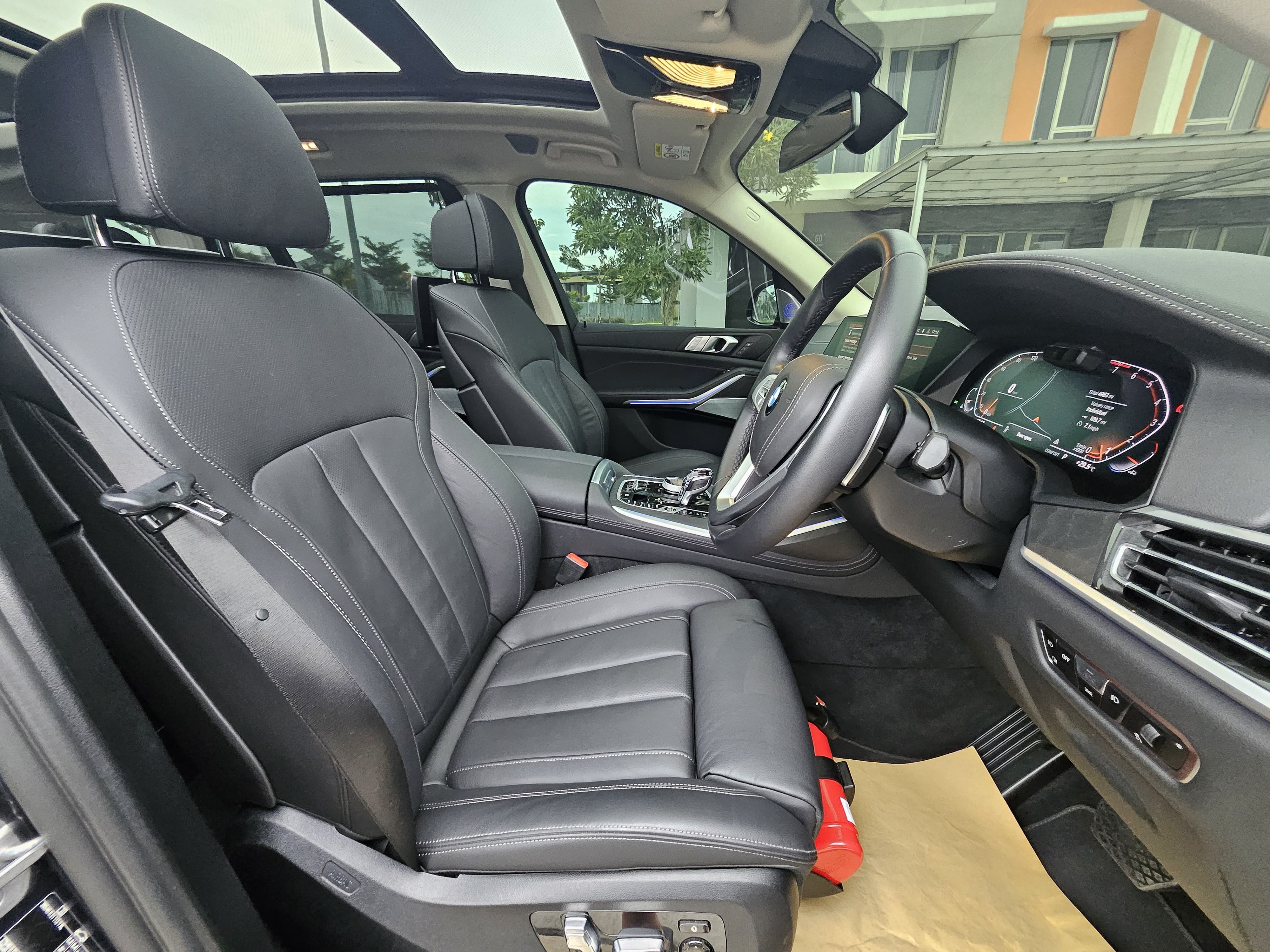 2022 BMW X7 X7 Xdrive 40i Pure Excelence 2022 BMW X7 X7 Xdrive 40i Pure Excelence