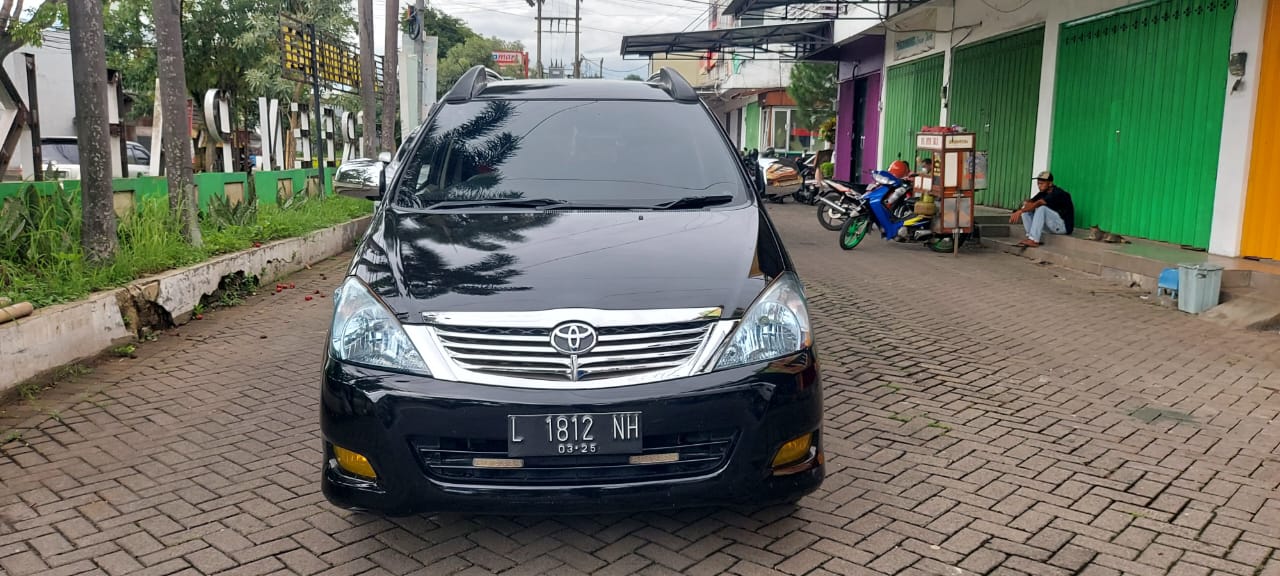 2010 Toyota Kijang Innova 2.0 G AT 2010 Toyota Kijang Innova 2.0 G AT