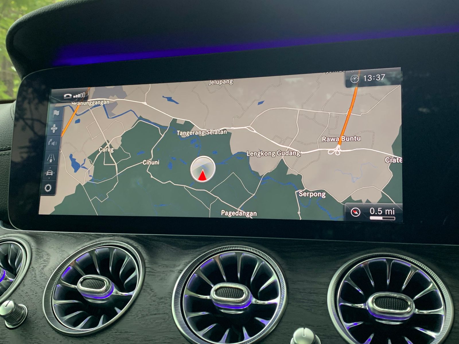 2017 Mercedes Benz E-Class  E 300 AVANTGARDE AMG 2017 Mercedes Benz E-Class  E 300 AVANTGARDE AMG