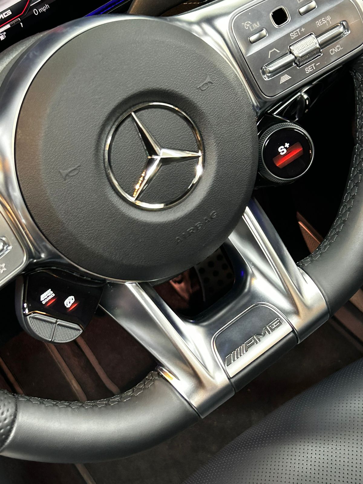 2022 Mercedes Benz G-Class AMG 63 2022 Mercedes Benz G-Class AMG 63