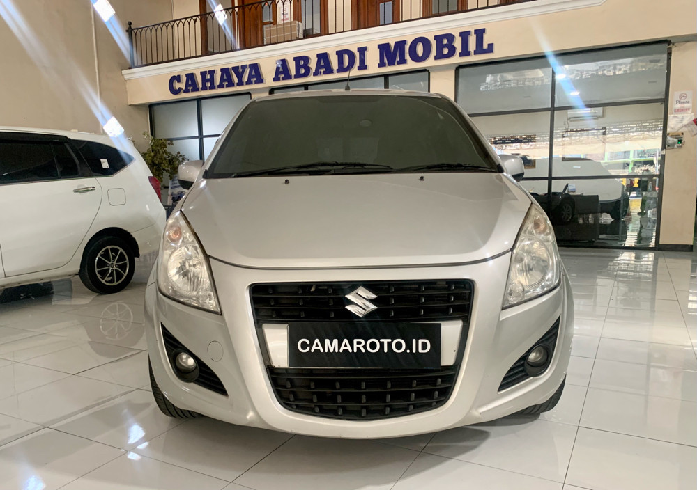 2014 Suzuki Splash Bekas 2014 Suzuki Splash Bekas