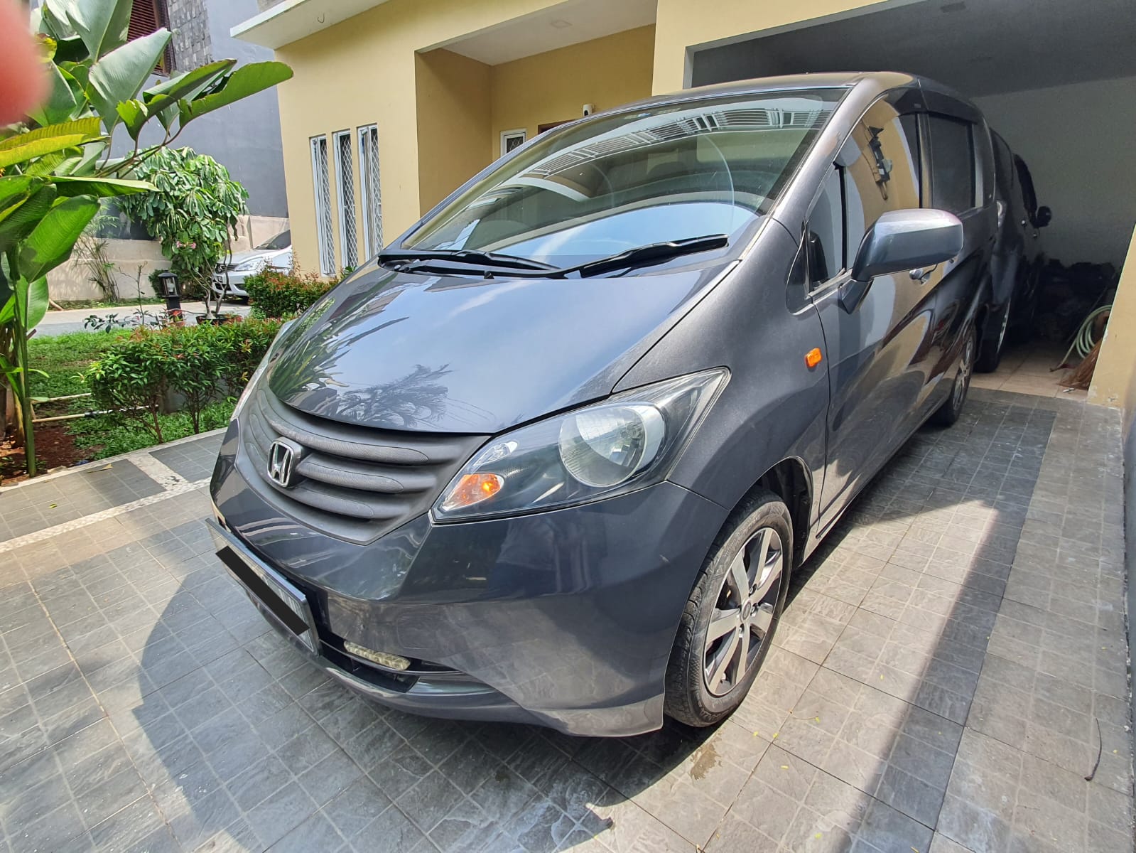 Second Hand 2010 Honda Freed Second Hand 2010 Honda Freed