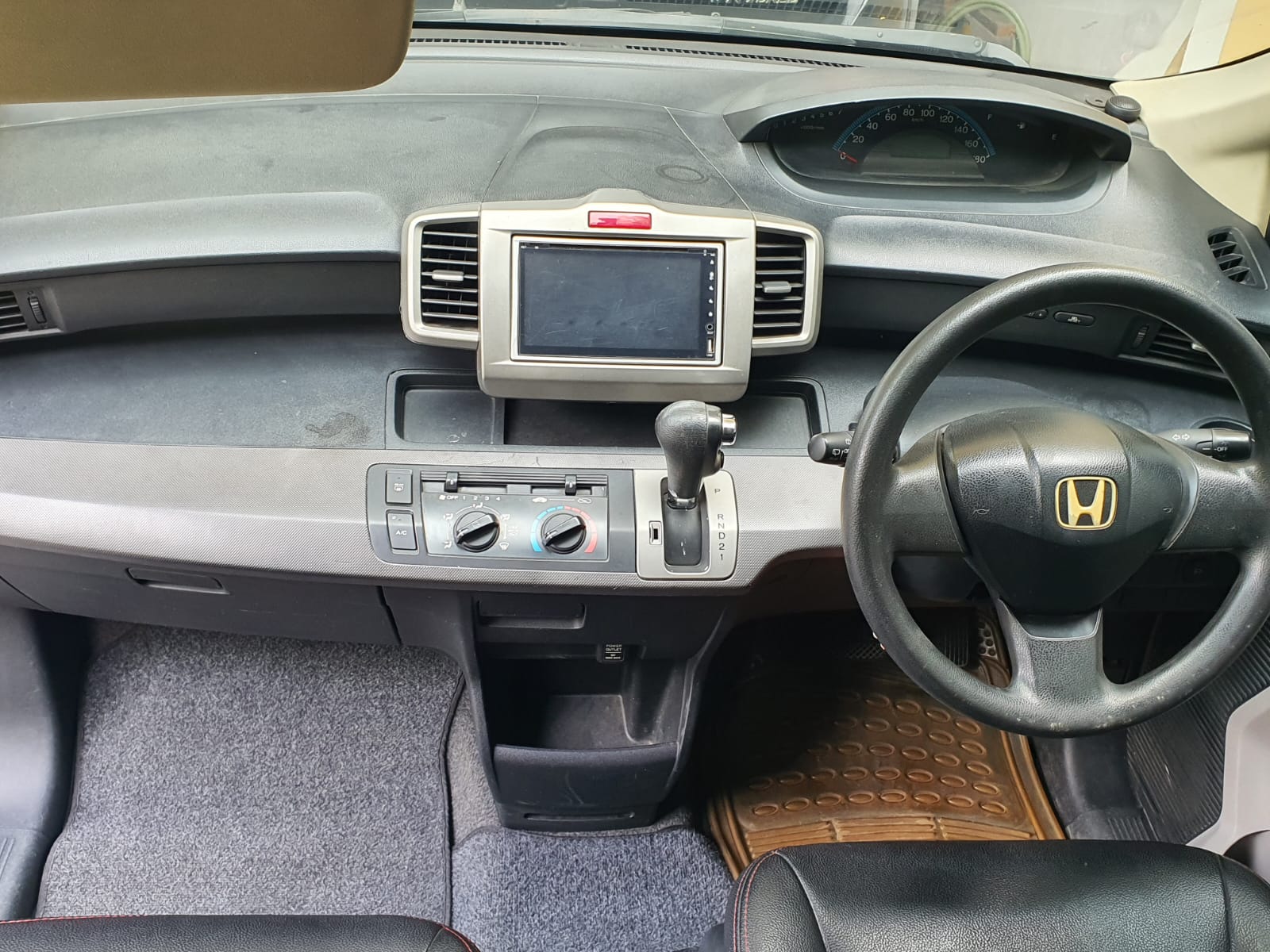 2010 Honda Freed 2010 Honda Freed