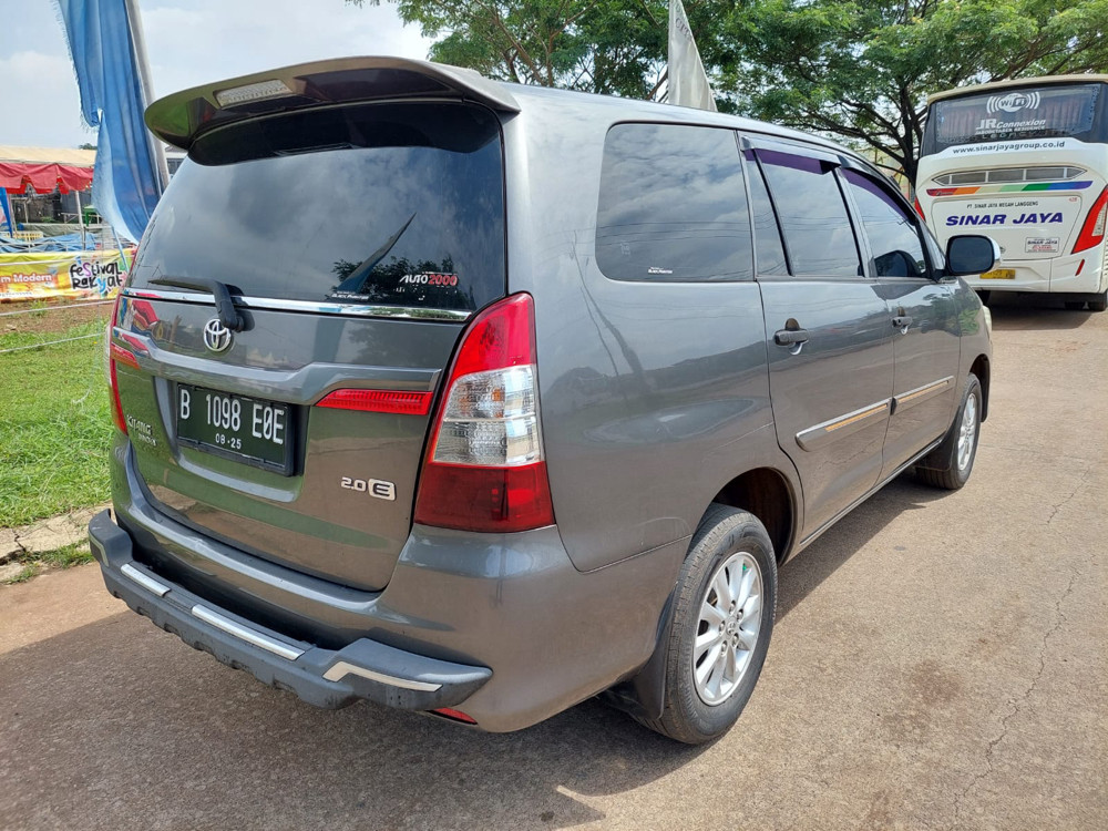 2015 Toyota Kijang Innova 2015 Toyota Kijang Innova