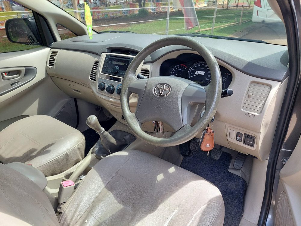 2015 Toyota Kijang Innova 2015 Toyota Kijang Innova