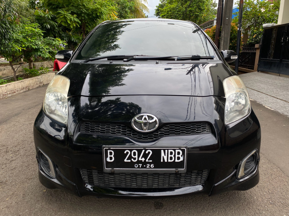 2012 Toyota Yaris 2012 Toyota Yaris