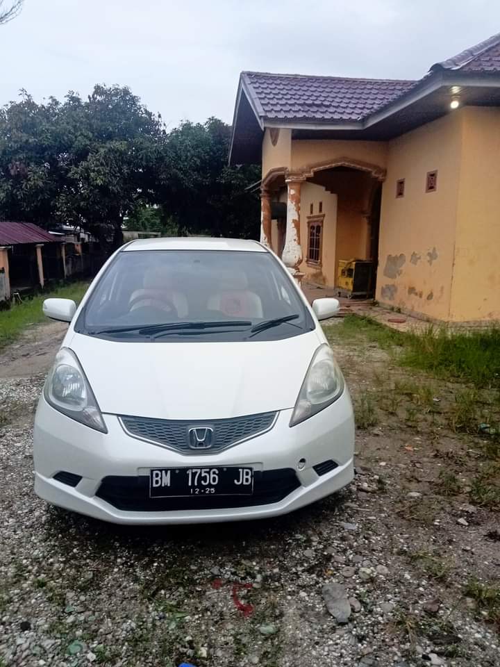 2010 Honda Jazz Bekas 2010 Honda Jazz Bekas