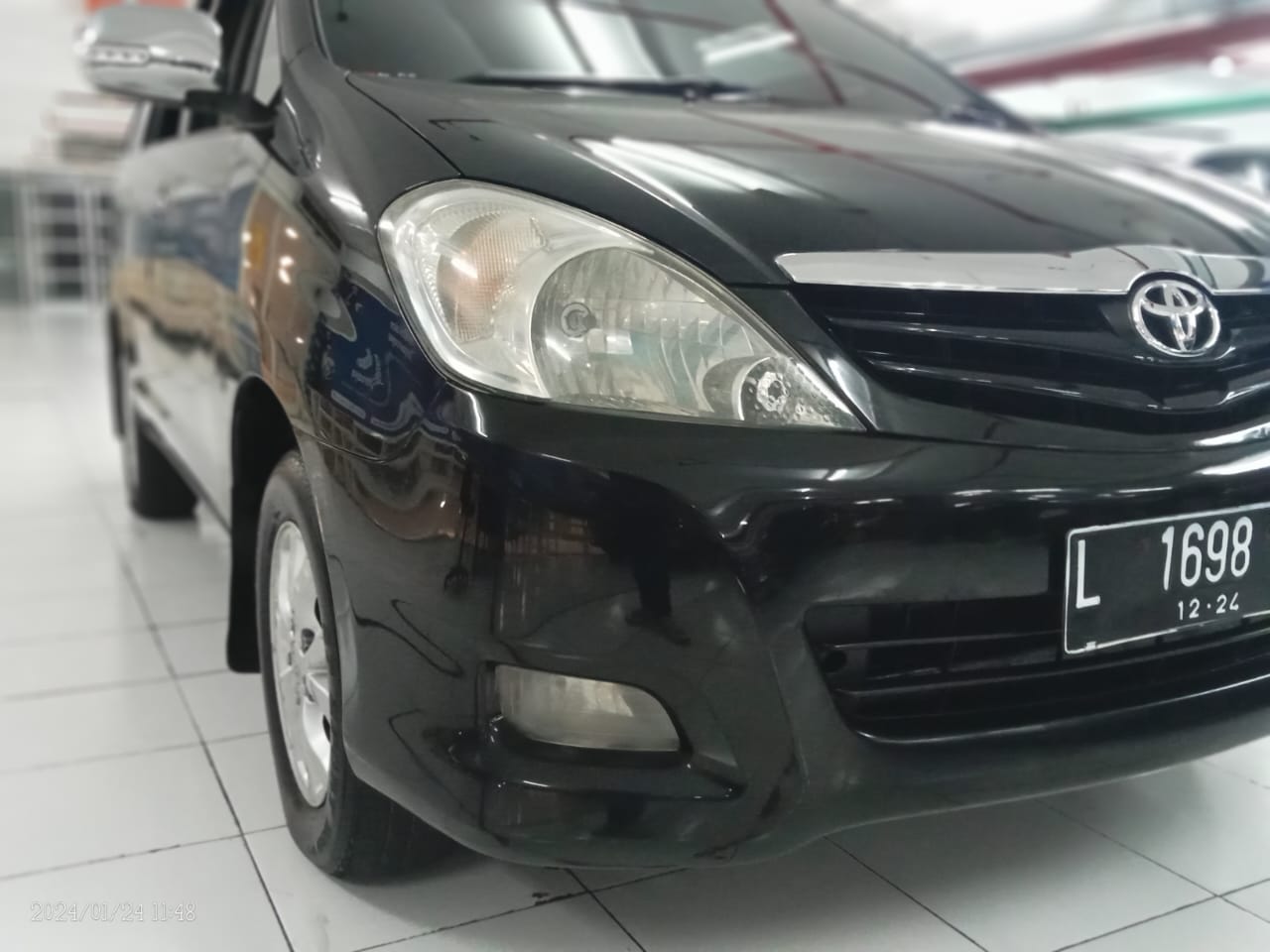 Dapatkan Informasi Harga & Penjual Mobil Bekas Toyota Innova 2009 ...