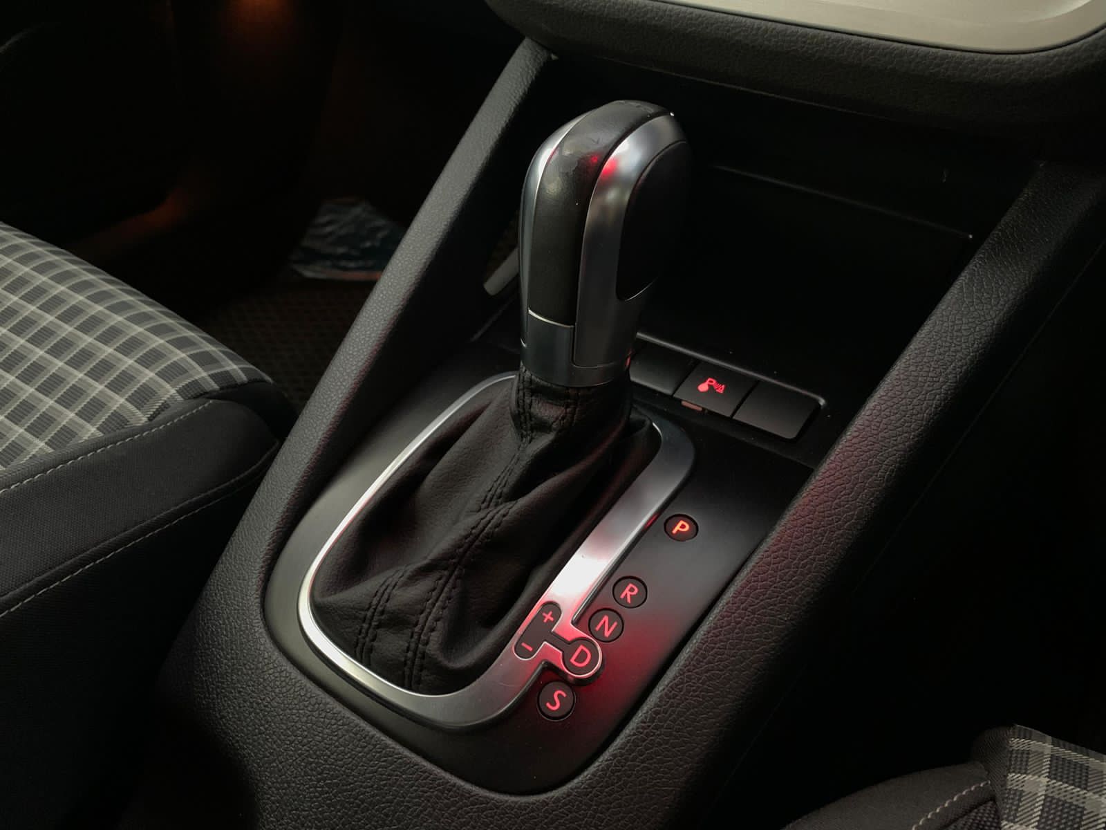 2016 Volkswagen Scirocco  NEW 1.4 TSi 2016 Volkswagen Scirocco  NEW 1.4 TSi