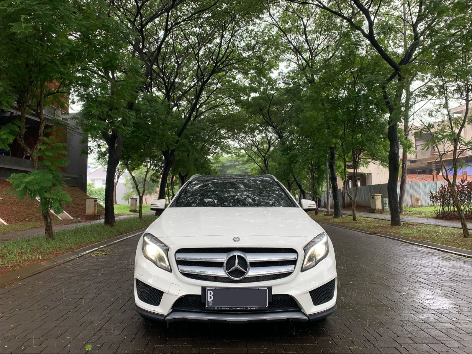 2015 Mercedes Benz GLA 200 AMG SPORT 2015 Mercedes Benz GLA 200 AMG SPORT