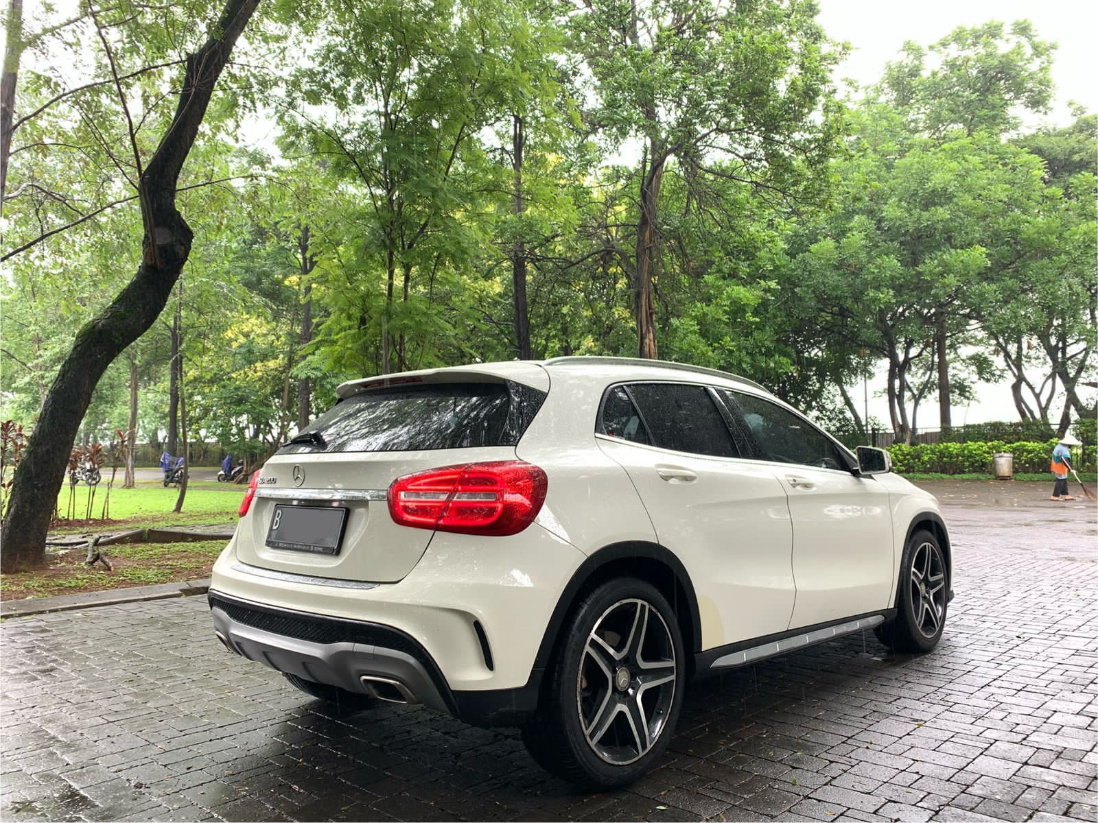 2015 Mercedes Benz GLA 200 AMG SPORT 2015 Mercedes Benz GLA 200 AMG SPORT