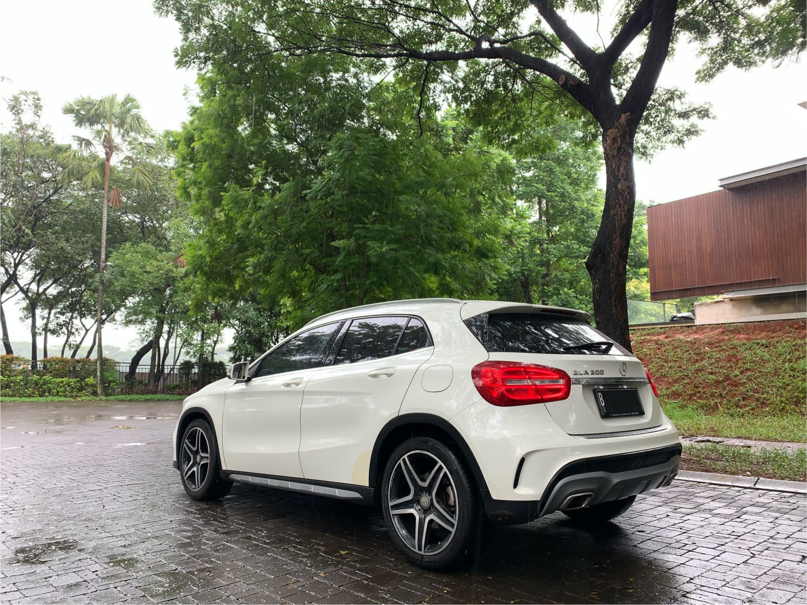 2015 Mercedes Benz GLA 200 AMG SPORT 2015 Mercedes Benz GLA 200 AMG SPORT