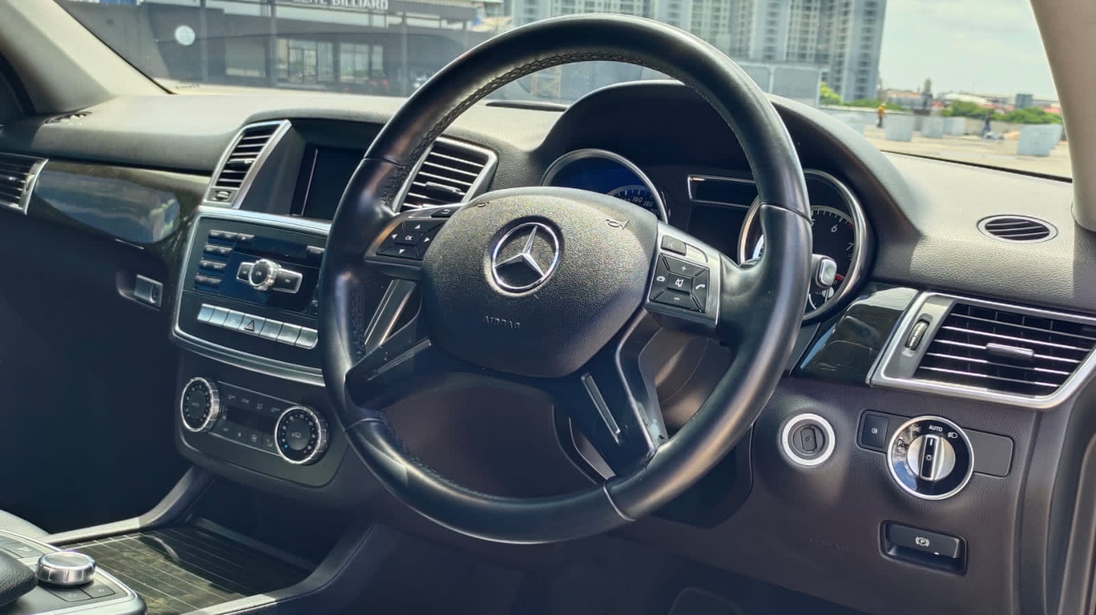 2015 Mercedes Benz ML-Class ML 400 2015 Mercedes Benz ML-Class ML 400